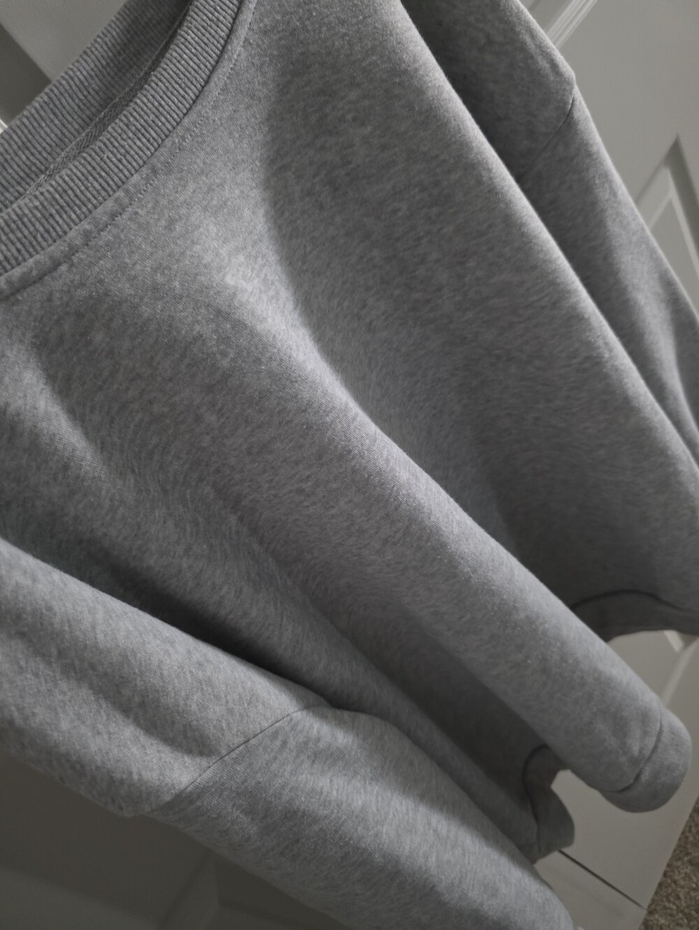 Gray Lightweight Sweatshirt, Measurements Are Provided. - Picture 4 of 9